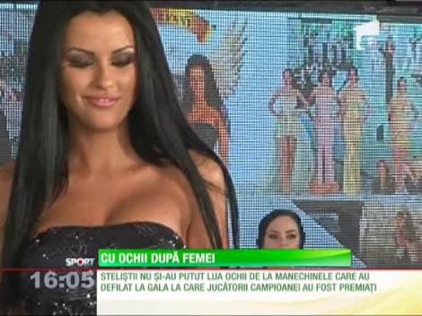 Stelistii s-au uitat dupa manechine la Gala Fotbalului Romanesc