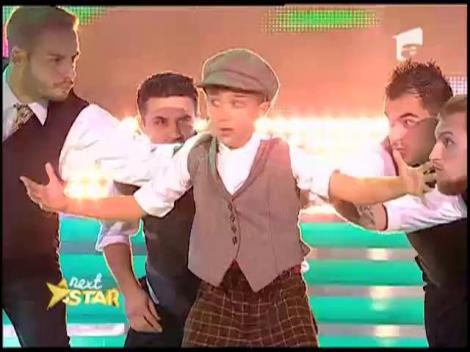 Dansatori, feriti-va, coregrafi, pregatiti-va: Stefan Coman are dansul in sange inca de la 10 ani