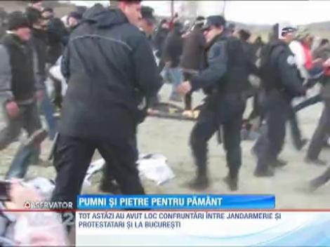 Localnicii din Pungeşti s-au bătut, din nou, cu jandarmii