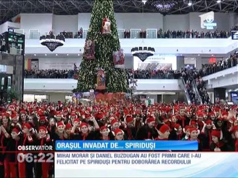 Iaşiul a fost invadat de peste 1000 de spiriduşi!