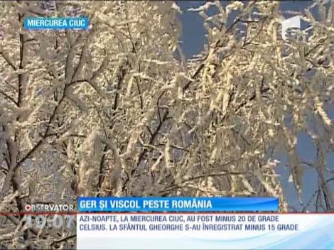 Viscolul şi ninsorile vor continua până mâine dimineaţă