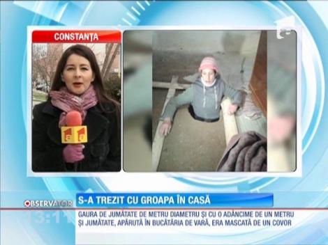 O localnică din Izvoarele s-a trezit cu groapa în casă