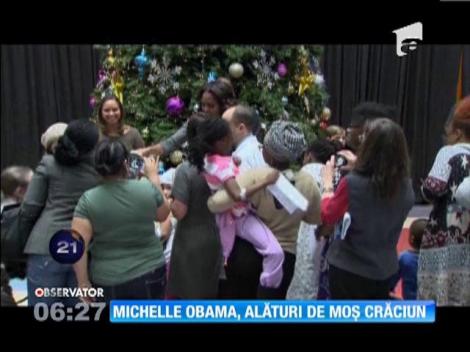 Michelle Obama le-a citit o poveste de Crăciun unor copii dintr-un spital american