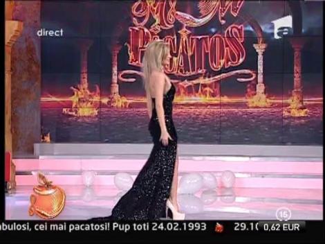 Adriana Bahmuţeanu, colecţia de haine pentru sărbători