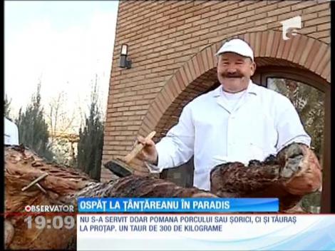 Ospăţ în "Paradisul Verde" al lui Ţânţăreanu