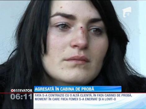 A ajuns la spital cu nasul spart, în urma unei lovituri primite cu un coş de cumpărături