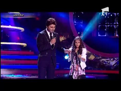 TE CUNOSC DE UNDEVA! Latino-colindul n-a lipsit. Pepe și Dominique ne-au urat “Feliz Navidad”