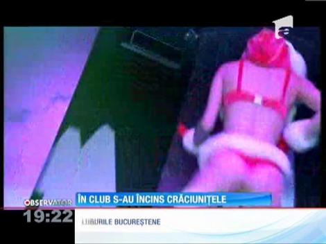 Moş Crăciun s-a distrat în club, alături de crăciunițe sexy