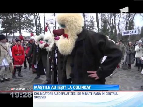 Mascaţii au luat cu asalt străzile Sucevei
