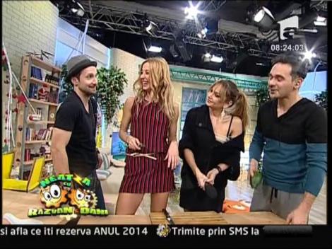 Pe pariu că nu-l pipăi mai bine! Flavia şi Roxana au un ritual special când cumpără avocado