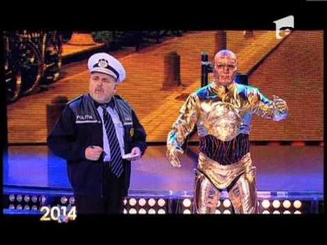 RoboBuzdugan: Prezentatorul radio s-a transformat, la Revelionul lui Negru, într-un robot