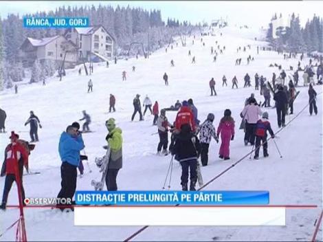 Distracție prelungită pe pârtia din stațiunea din Rânca