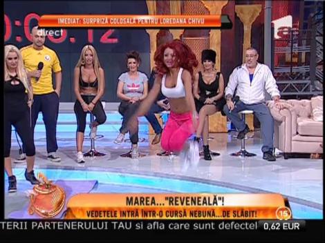 Ana Maria Mocanu, Simona Traşcă, Loredana Biţă, Denisa Biţă şi Daniela Gyorfi se întrec la sărit coarda