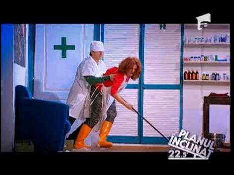 Partea III - Echipa 2, proba "Planul înclinat" - Farmacista de ocazie