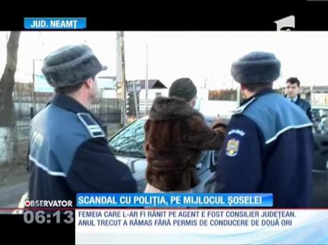 Neamţ: Un poliţist a fost călcat cu maşina pe picior de o şoferiţă nervoasă