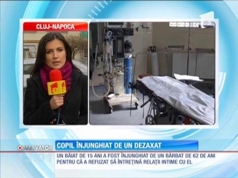 Copil înjunghiat de un dezaxat