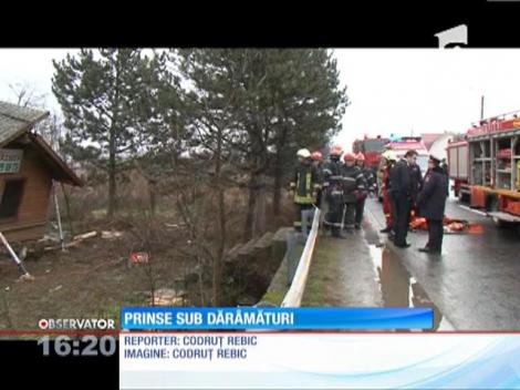 Satu Mare: O baracă veche s-a dărâmat din senin peste două tinere