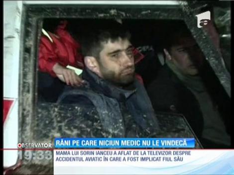 Medicii răniţi în accidentul aviatic rămân internaţi