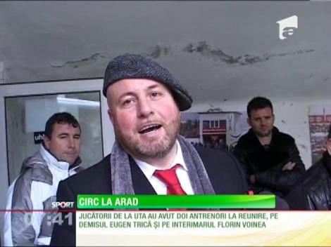 Trică şi Marţian, circ pe teren