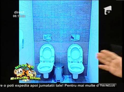 Smiley News: Toalete la dublu