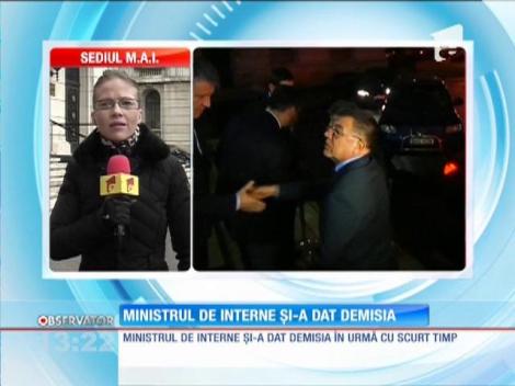 Ministrul de Interne şi-a dat demisia