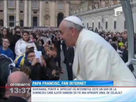 Papa Francisc, fan internet