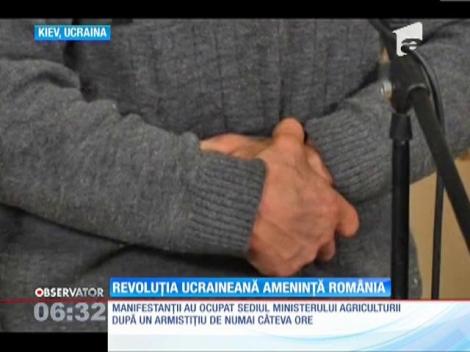 Revoluţia începută în Kiev s-a întins aproape în toată Ucraina