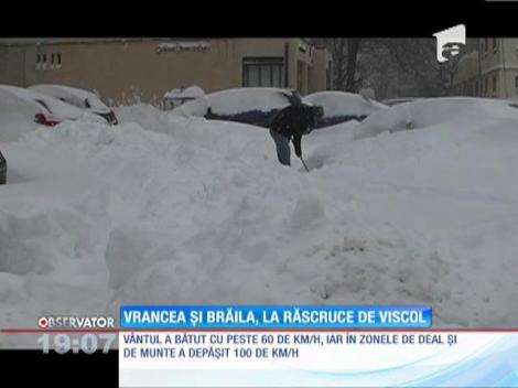 Brăila şi Vrancea sunt sub cod roşu de ninsoare şi viscol