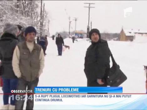 CFR a anulat peste 120 de trenuri din cauza zăpezii! Iată ultimele informaţii