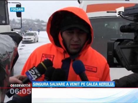 Bolnavii din judeţul Vrancea au primit ajutor pe calea aerului