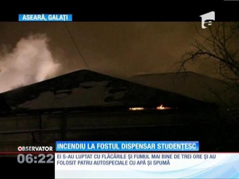 Un incendiu a izbucnit la o clădire dezafectată a Universităţii "Dunărea de Jos"