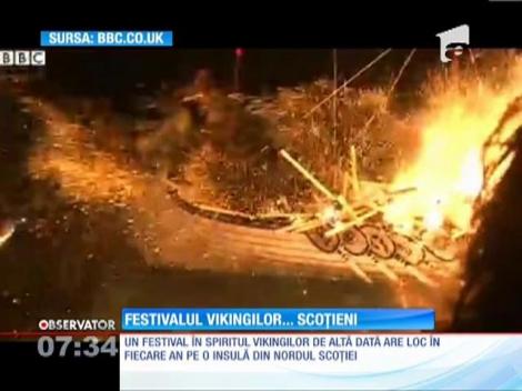 Ca pe vremea vikingilor! "Festivalul Focului" a avut loc pe o insulă scoțiană