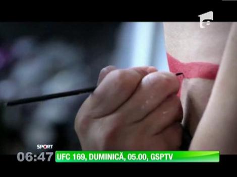 Arianny Celeste şi Brittney Palmer promovează nud gala UFC 169
