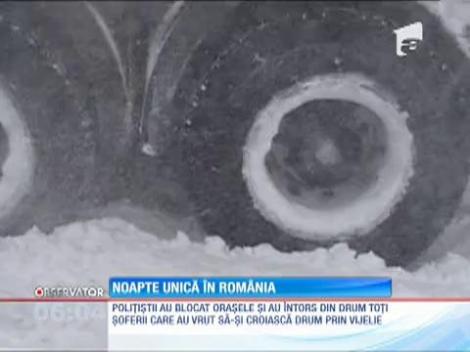 Jumătate de ţară e îngropată în nămeţi înalţi şi de patru metri!
