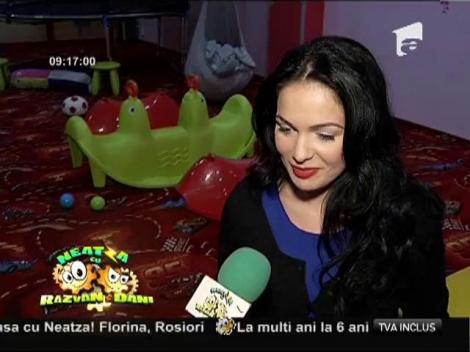 Canapeaua de la Neatza atrage vedetele care au devenit mămici!