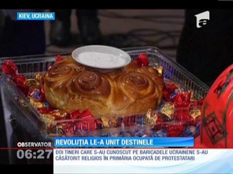 În mijlocul protestelor din Ucraina s-a născut o frumoasă poveste de dragoste