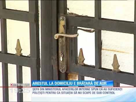 Verificarea unui arestat la domiciliu