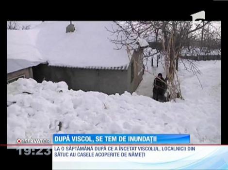 După viscol, se tem de inundaţii