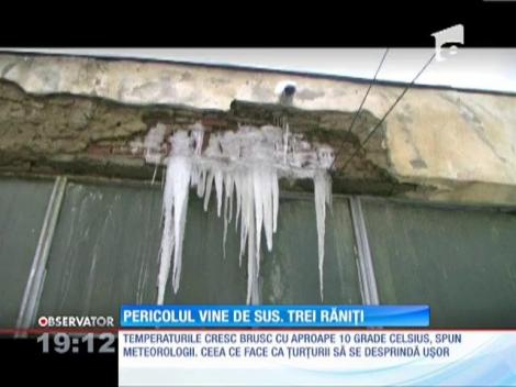 Atenţie, cad ţurţuri!