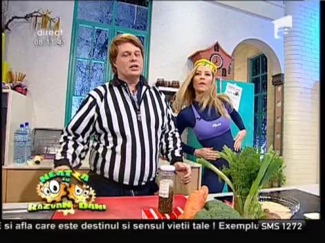 Reţeta lui Vladutz: "Pui mozaic în mantou de foietaj"