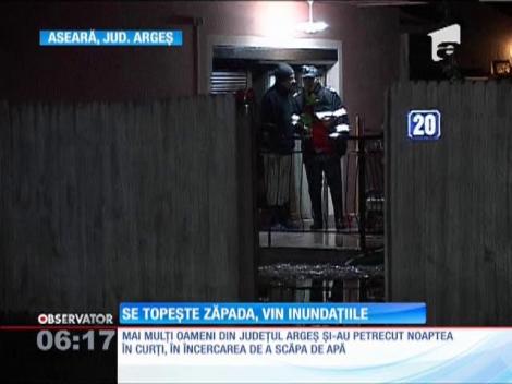 Topirea zăpezii aduce inundaţii în mai multe localităţi din ţară