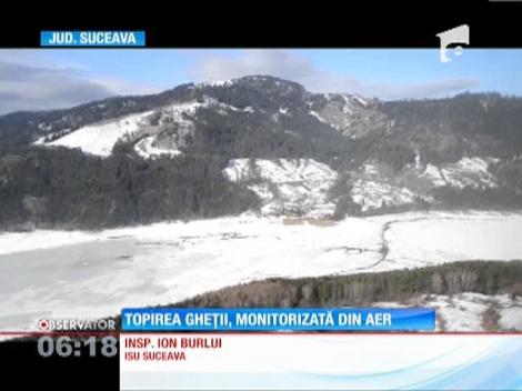 Topirea gheţii, monitorizată din aer