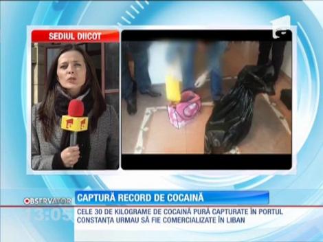 Captură record de cocaină într-un container din portul Constanţa