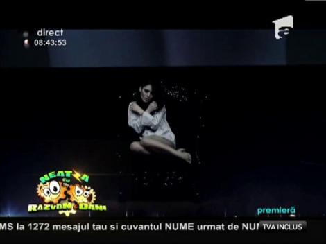 Premieră! Irra - "Bleeding You"