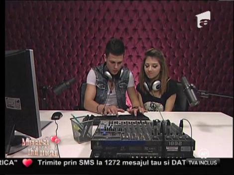 Marianita şi Laurenţiu au fost DJ la Radio "Mireasa pentru fiul meu"