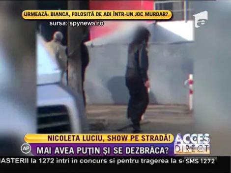 Cea mai sexy mămică din România a făcut un show inedit în mijlocul străzii