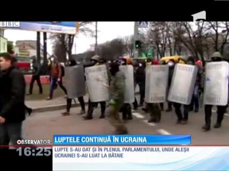 Luptele continuă în Ucraina
