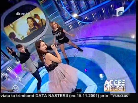 Nicole Cherry - "Phenomeno"