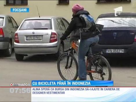 O tânără din Focşani vrea să ajungă pe bicicletă în Indonezia