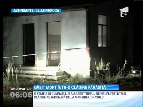 Un taximetrist a fost găsit mort într-o clădire părăsită